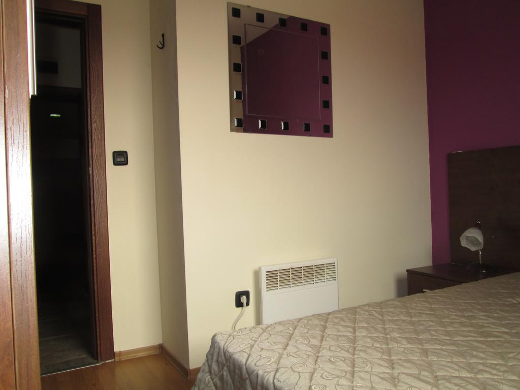 Fortuna Complex Alexander Services Apartments Банско Экстерьер фото