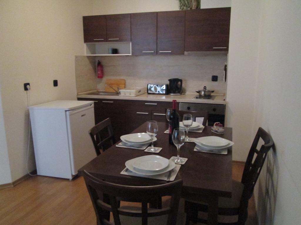 Fortuna Complex Alexander Services Apartments Банско Номер фото
